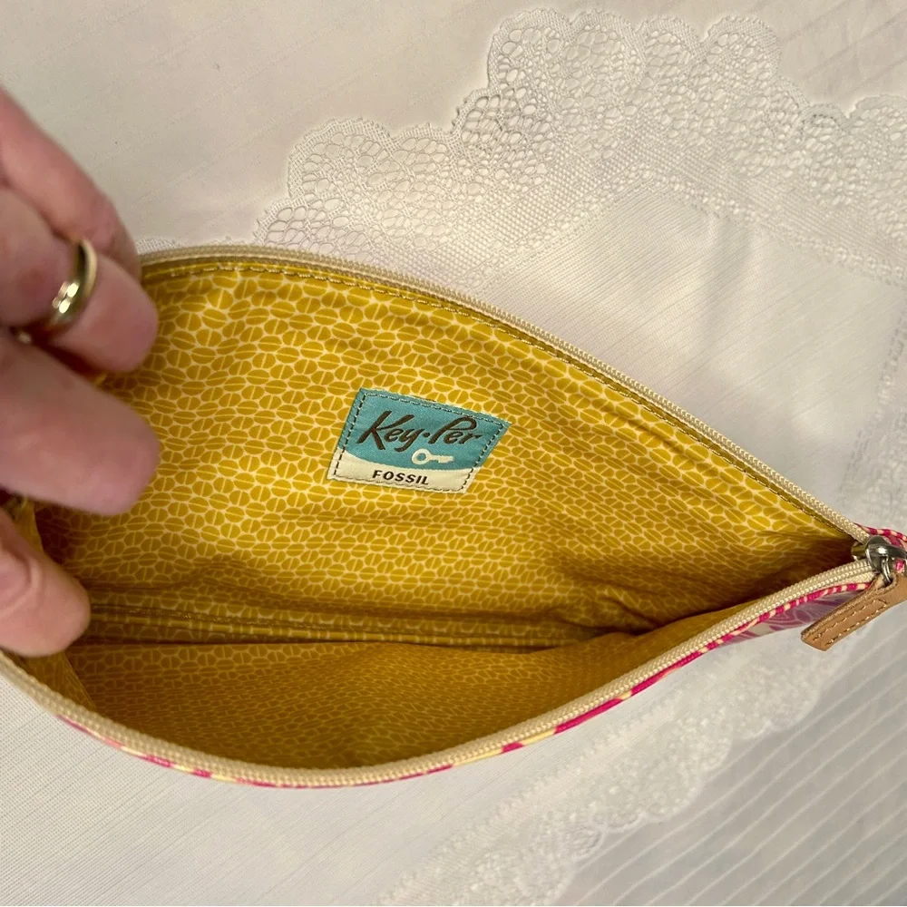 Fossil Y2K Pink-Lavender Cosmetic Bag Key-Per Zip Pouch NWOT - Picture 8 of 15